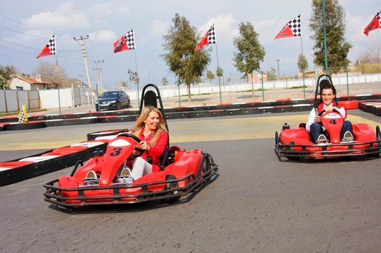 Carrera de karts en Logroño actividad para grupos